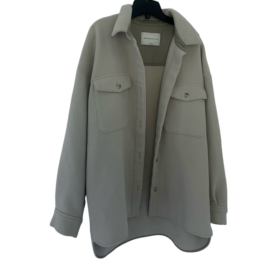 Aritzia The Group by Babaton Stylus Shacket Jacket Size L - Picture 3 of 12